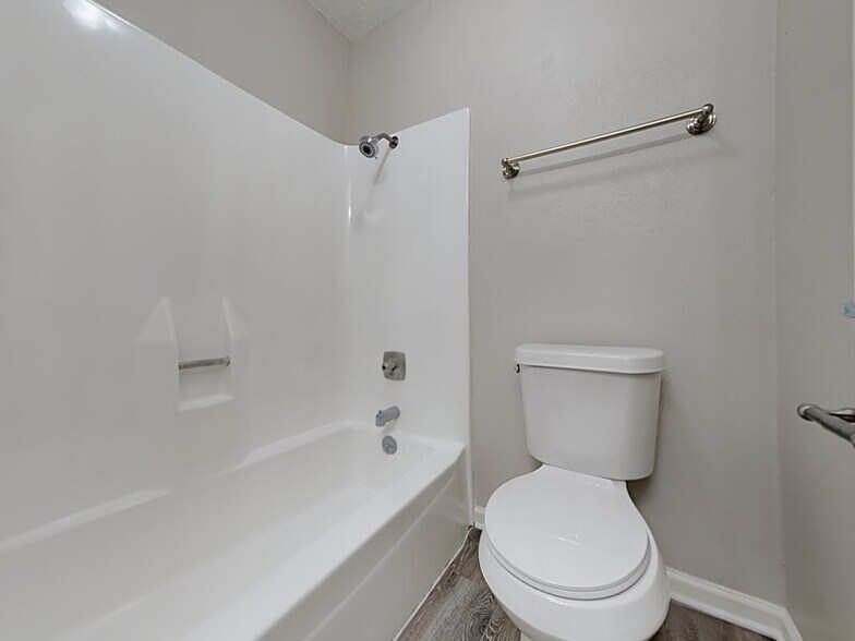 Building Photo - 25311 Mill Pond Ln