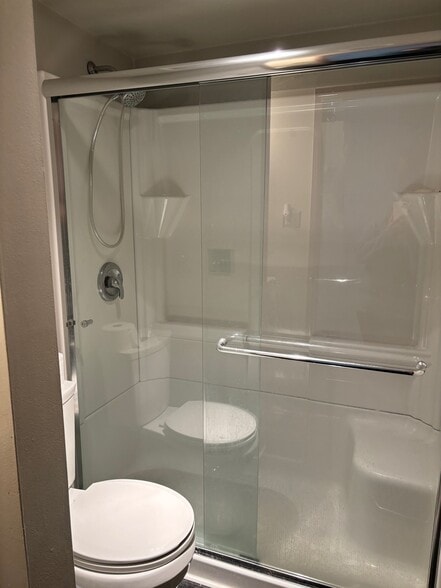 Building Photo - 2034 Swallow Hill Rd