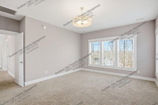 Building Photo - 401 Promontory Ridge