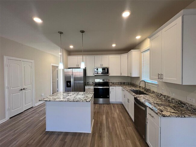 Building Photo - 101 Purple Sandpiper Ln