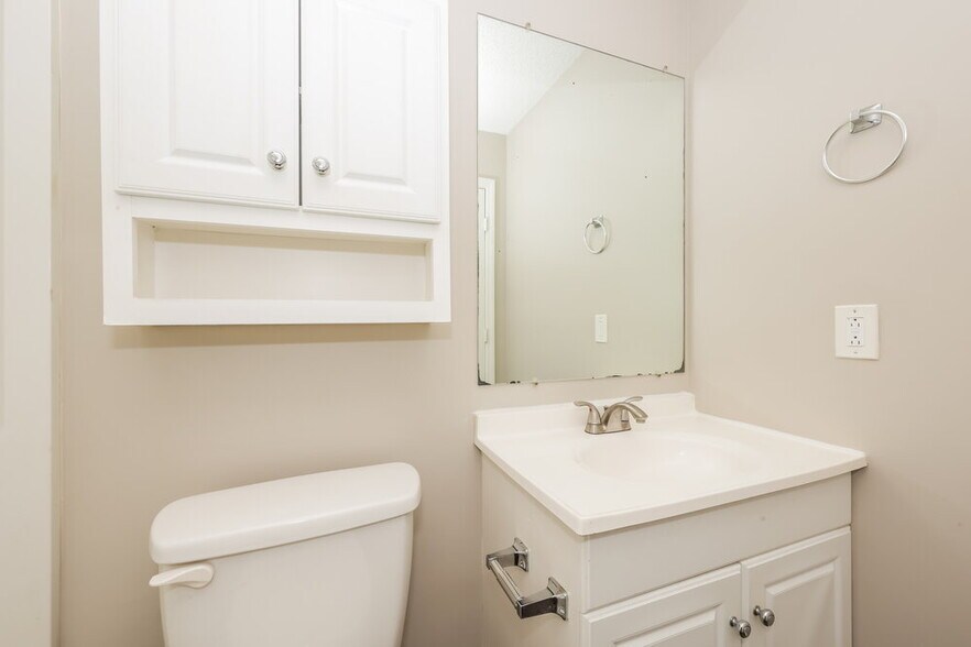 Building Photo - 3128 Kinwood Dr