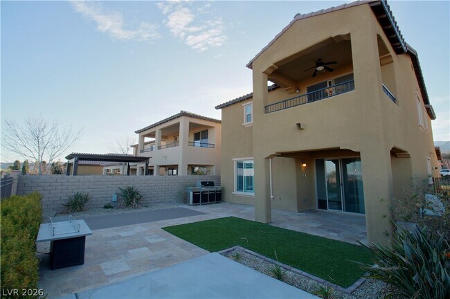 Building Photo - 24 Brigola St