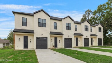 Building Photo - 104 Mary Ann Dr