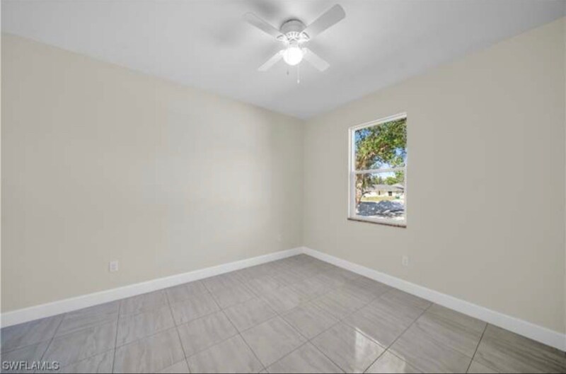 Building Photo - 2118 Zaharihas Dr