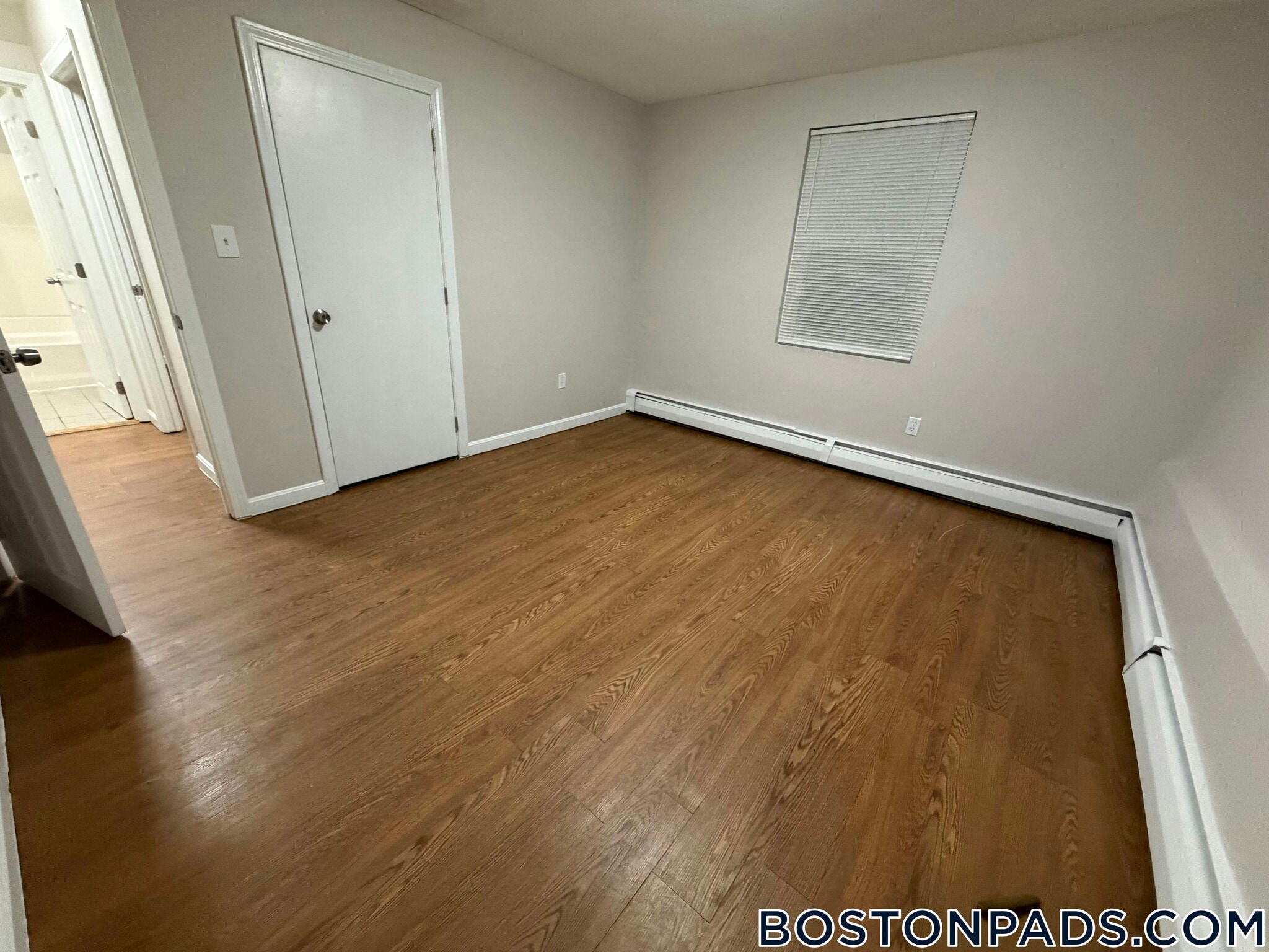 Building Photo - 18 Belmont St