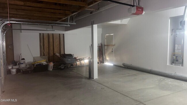 Building Photo - 3039 Conestoga Canyon Rd