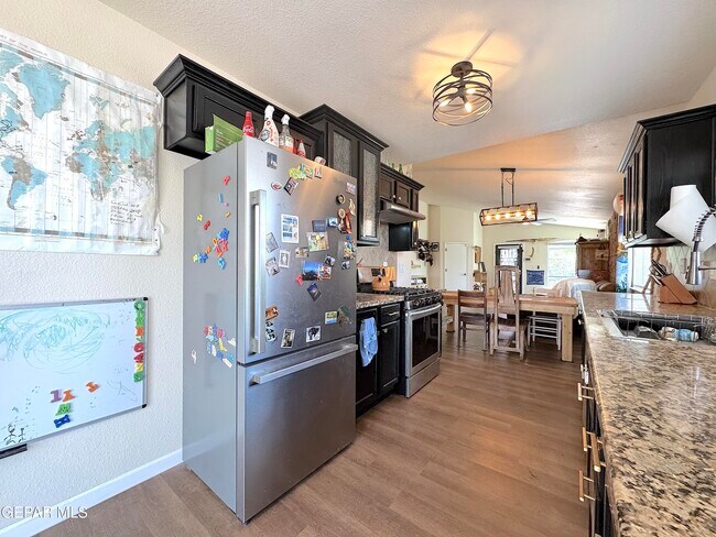 Building Photo - 14309 Desert Orchid Dr