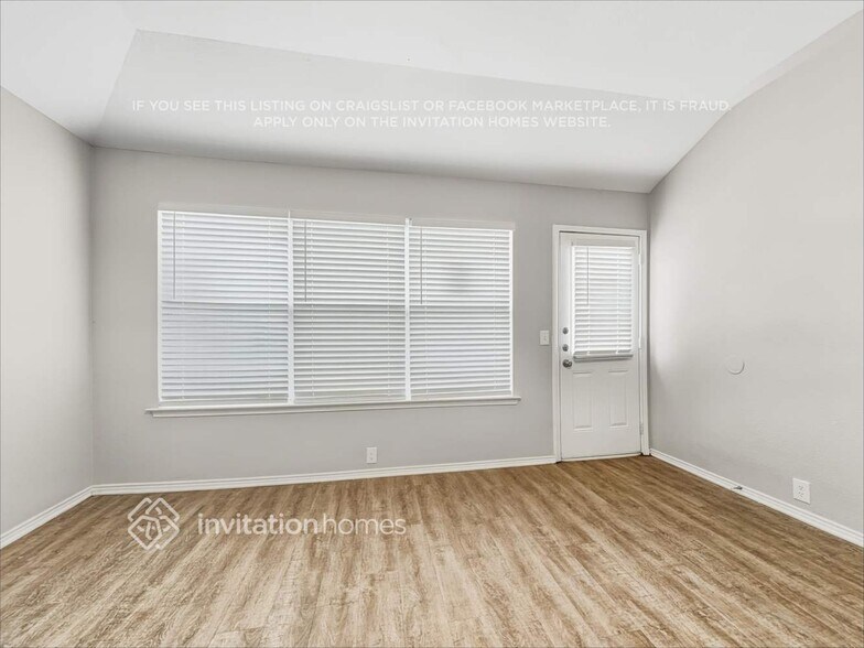 Building Photo - 2513 Tar Heel Dr