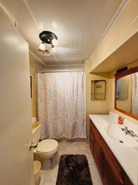 Building Photo - 166 4th St W