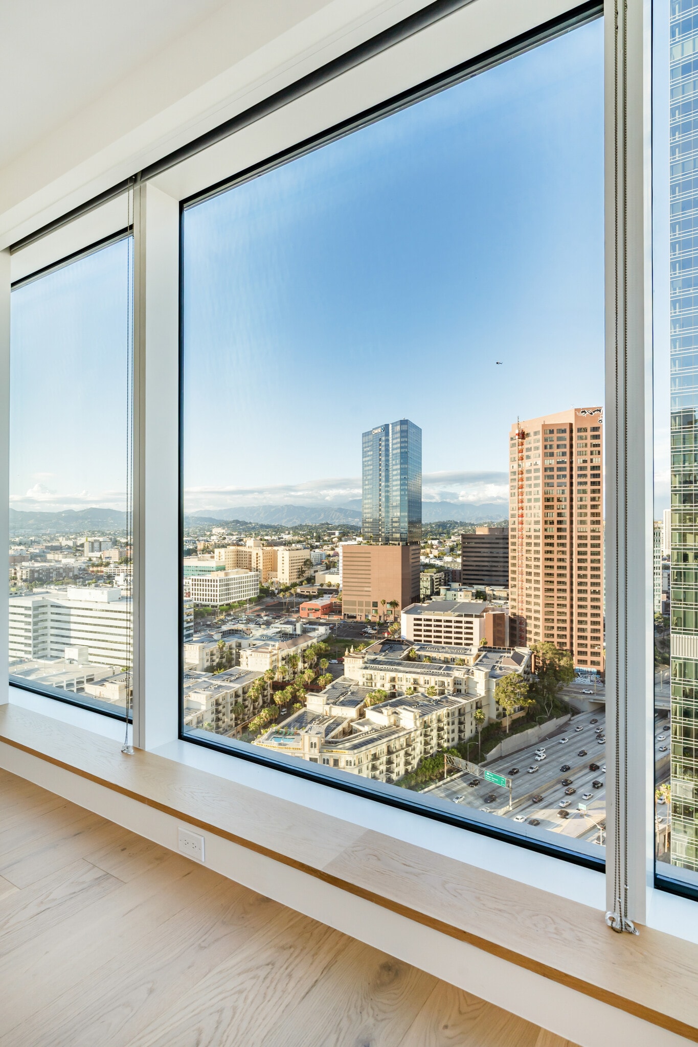 Building Photo - 889 Francisco St