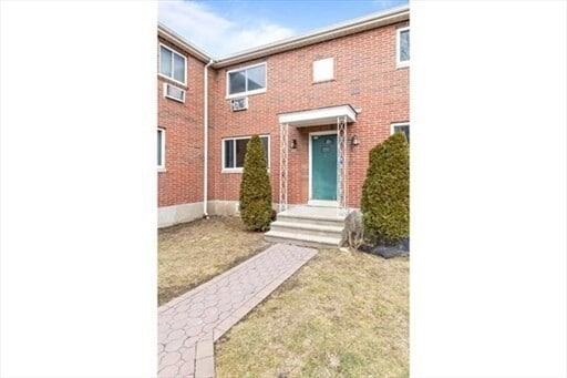 Building Photo - 146 Bishop Dr