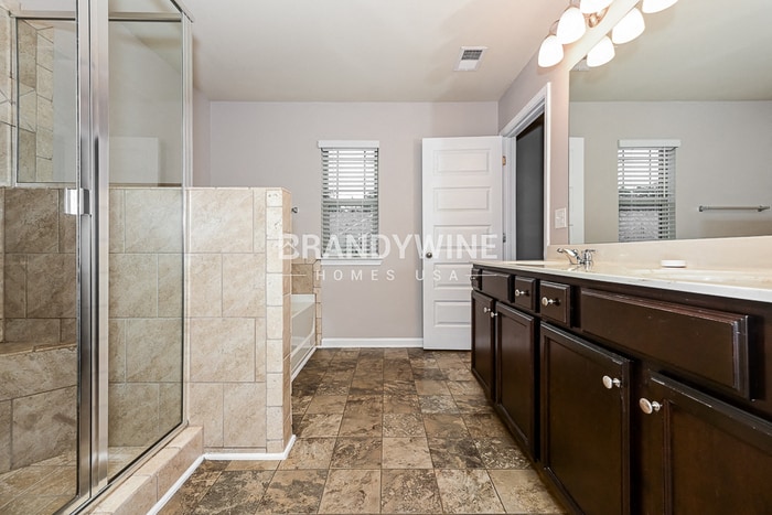 Building Photo - 230 Emporia Loop