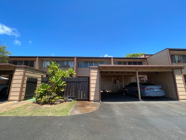 Primary Photo - Well Maintained 3 Bed, 2.5 Bath Townhome i...