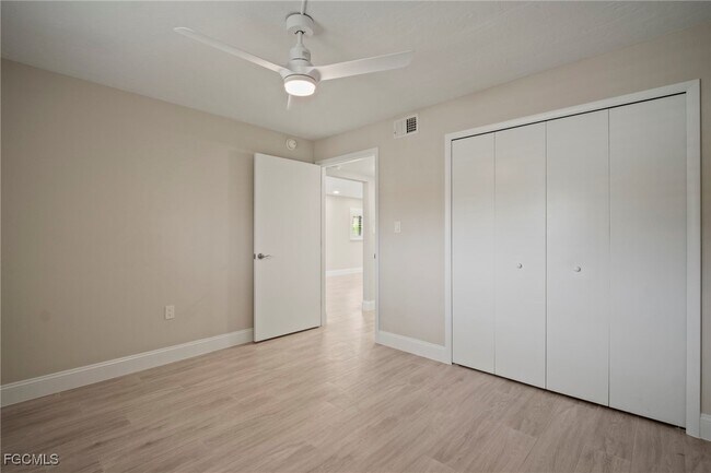 Building Photo - 16380 Dublin Cir