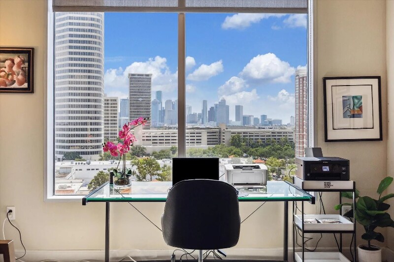 Building Photo - 3333 Allen Pkwy