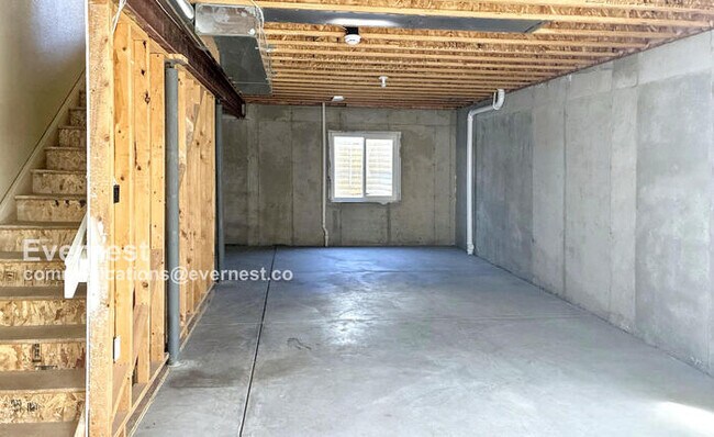 Building Photo - 3825 Mt Oxford St