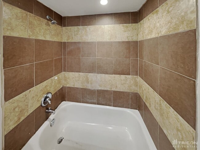 Building Photo - 7145 Catina Ct