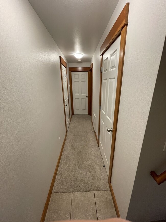 Building Photo - Wedgwood Townhome