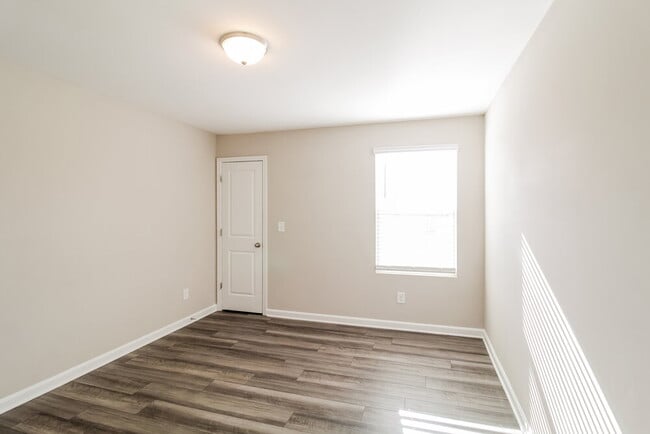 Building Photo - 4119 Kendrick Cir