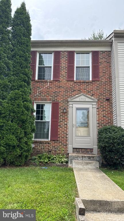 Building Photo - 6762 Ducketts Ln