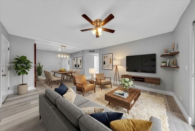 Building Photo - 1500 N Congress Ave