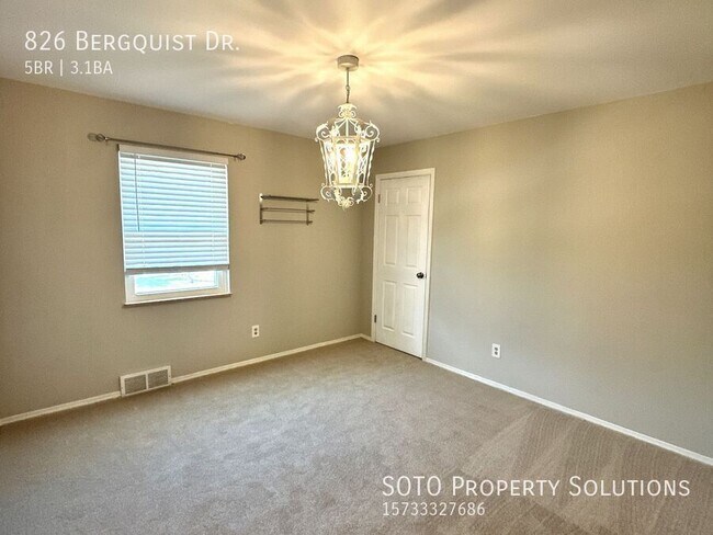 Building Photo - 826 Bergquist Dr