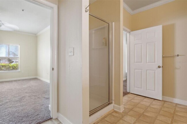 Building Photo - 18332 Bridle Club Dr