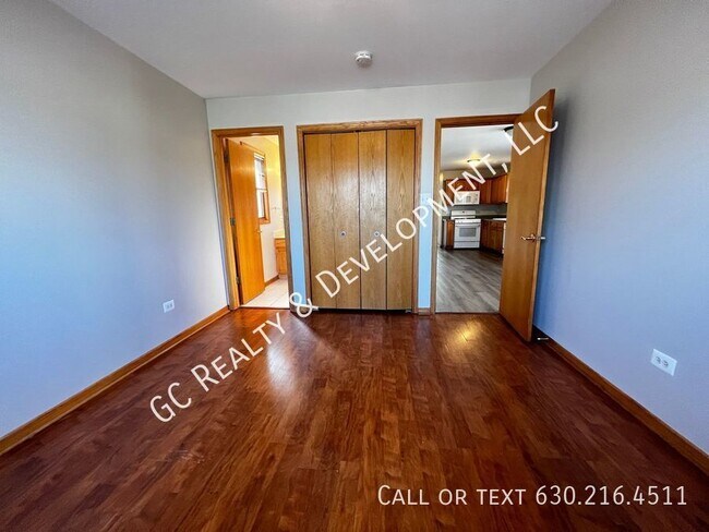 Building Photo - 13419 S Brandon Ave