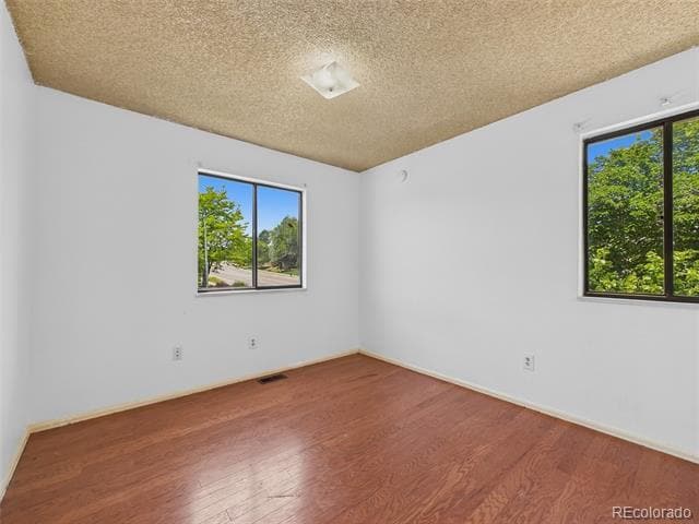 Building Photo - 904 S Uravan St