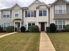 Building Photo - 2123 Cobblestone Dr