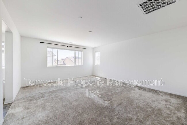 Building Photo - 1816 Tapaderos St