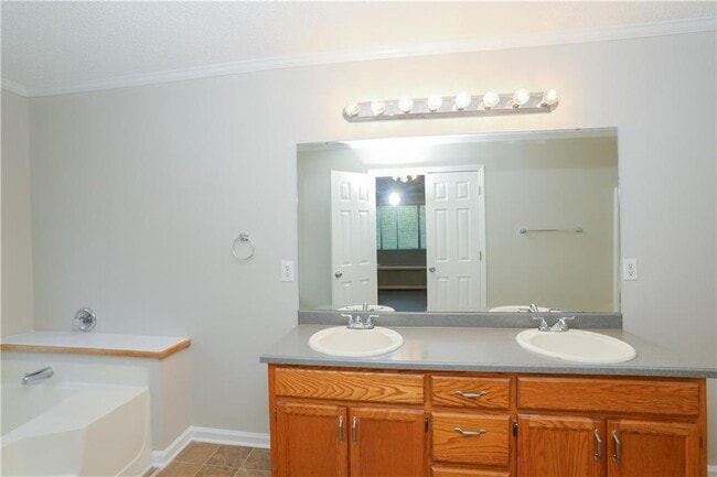 Building Photo - 85 Dove Point