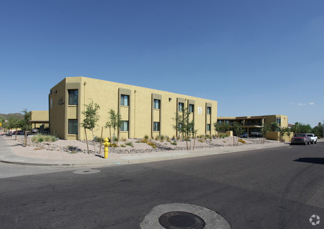 Primary Photo - West Eleventh