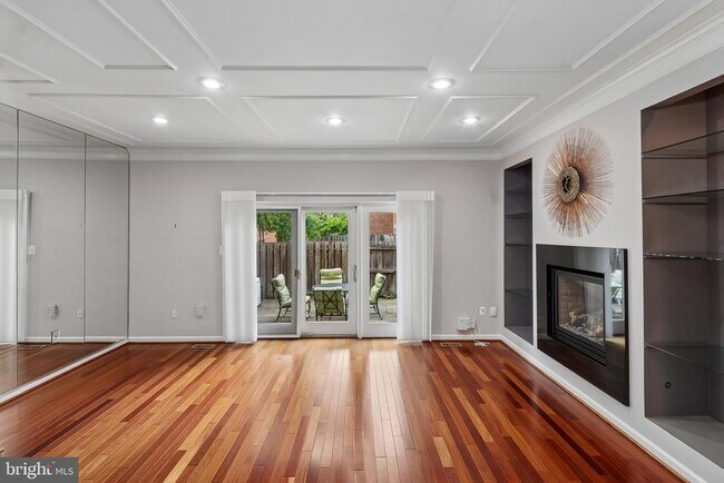 Building Photo - 519 Brummel Ct NW