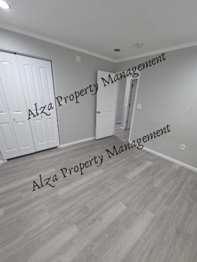 Building Photo - 2210 Capri Ave