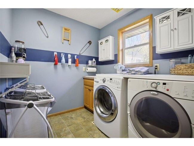 Building Photo - 16596 Gunflint Trail