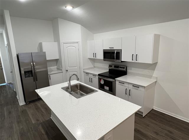 Building Photo - 204 Woodlands Blvd