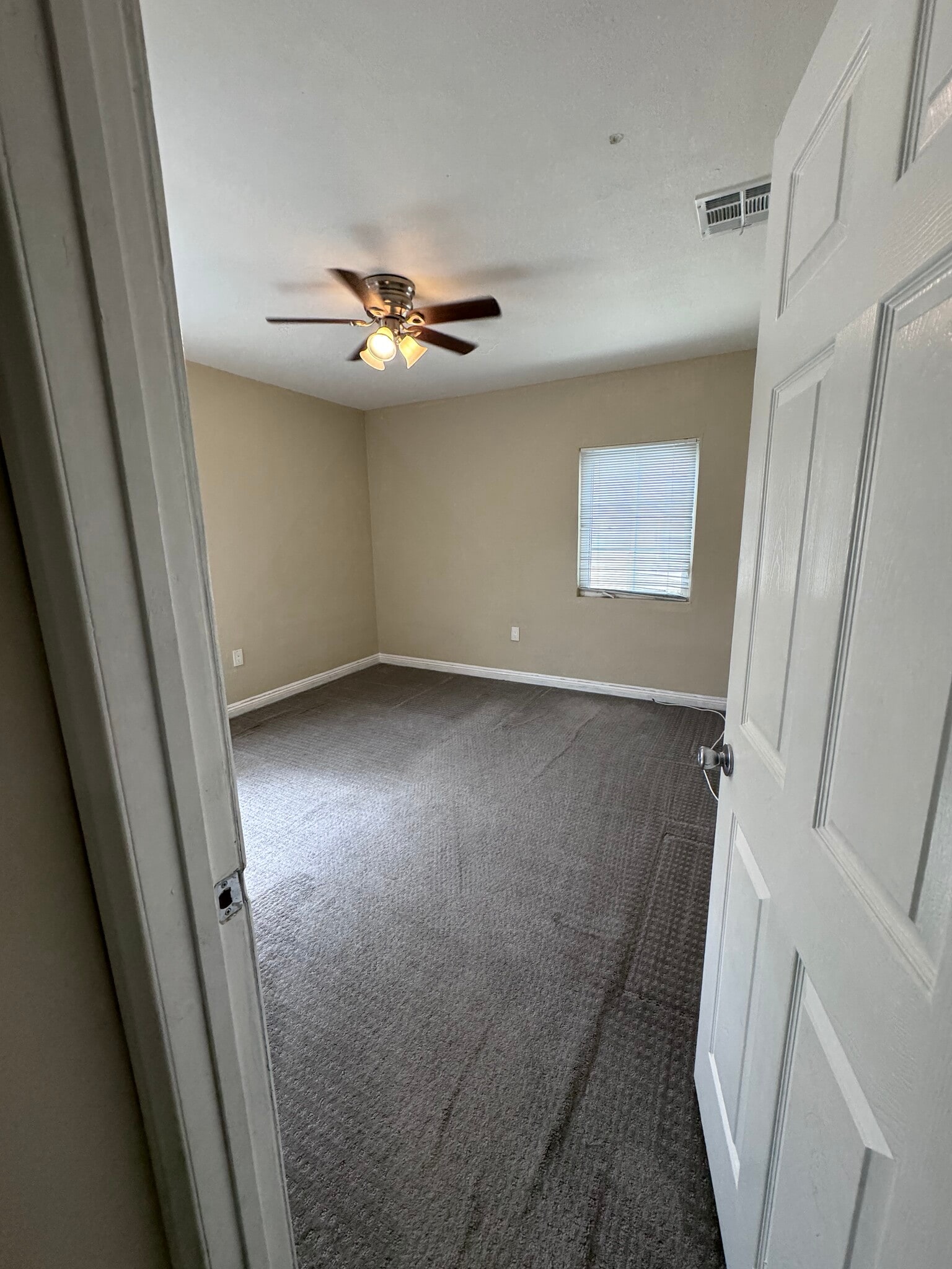 Building Photo - 5148 Alvada St