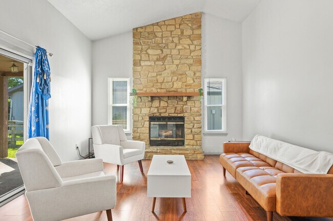 Building Photo - 8209 Parsley Ln