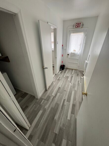 Building Photo - 38 North St