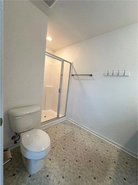 Building Photo - 2802 Rowling Wy