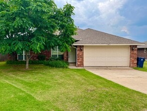 Building Photo - Great 3 bedroom, 2 bathroom home in Edmond