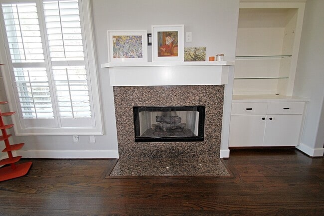 Building Photo - 1317 Bomar St