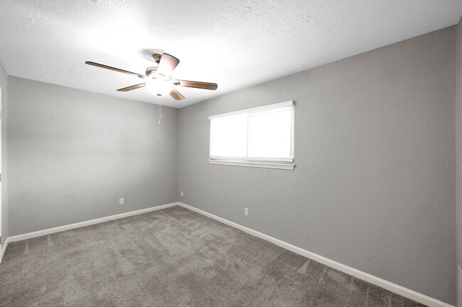 Building Photo - 8226 Autumn Willow Dr