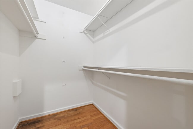 Building Photo - 5643 Piping Rock Ln