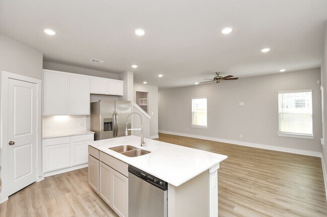 Building Photo - Welcome to the Hickory — Contemporary Comfort, Beautifully Balanced.