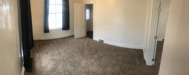 Building Photo - 645 Logan St