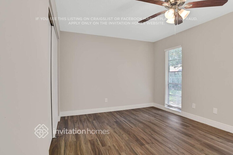 Building Photo - 243 Mante Dr