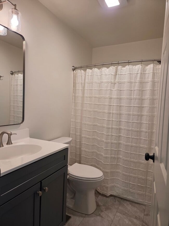 Building Photo - 2670 Sultan Supreme Way