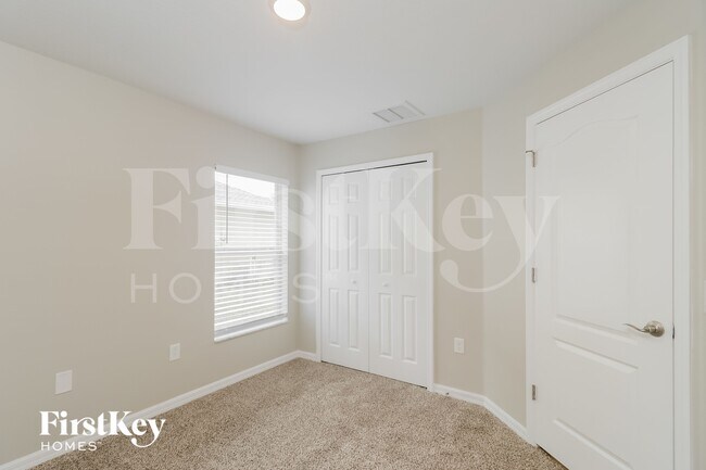 Building Photo - 18416 Cypress Bay Pkwy